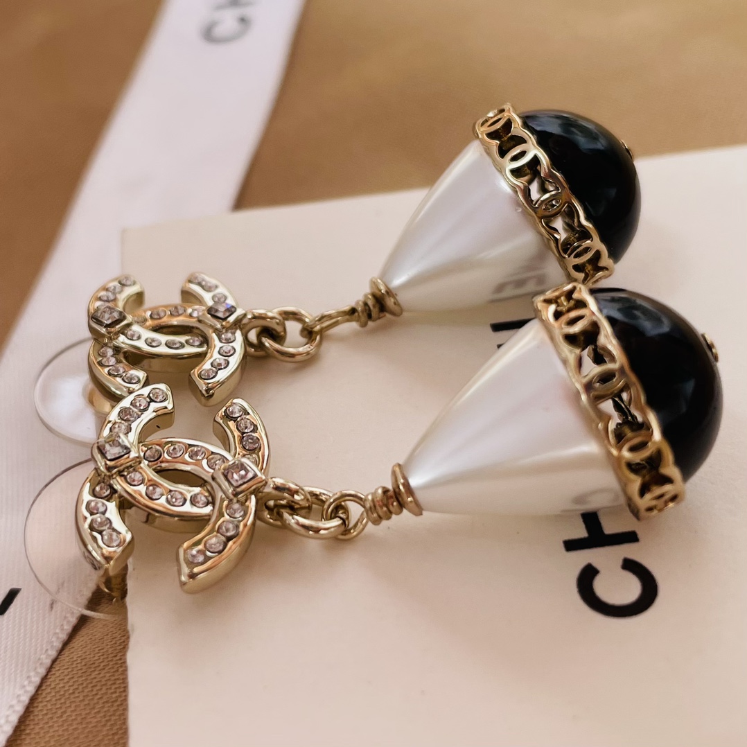 Chanel Earrings 耳环