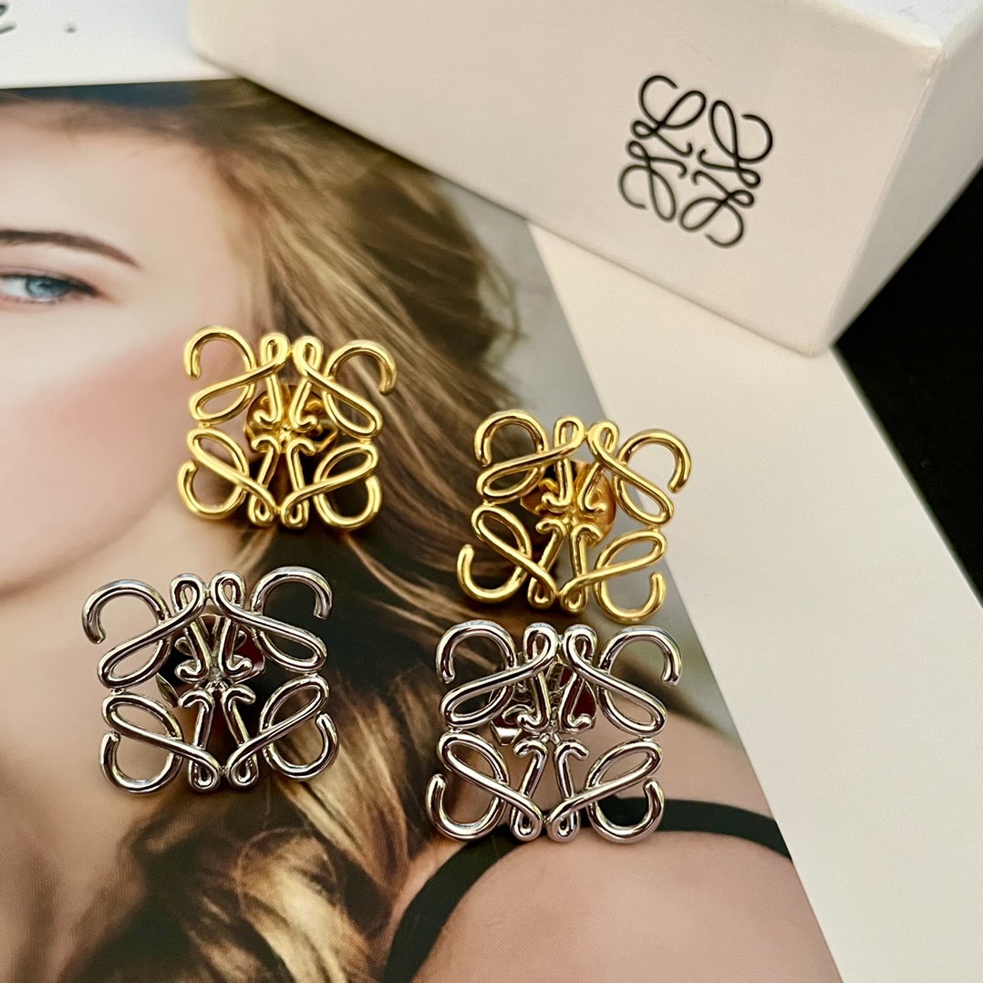 Loewe Earrings 耳环