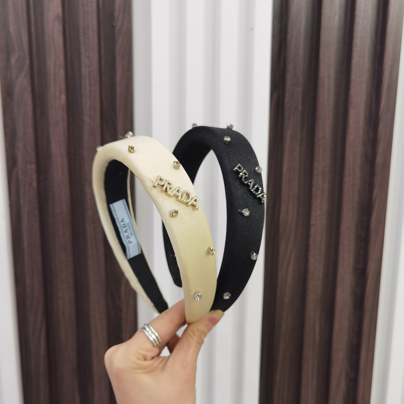 Prada Hairband 发箍