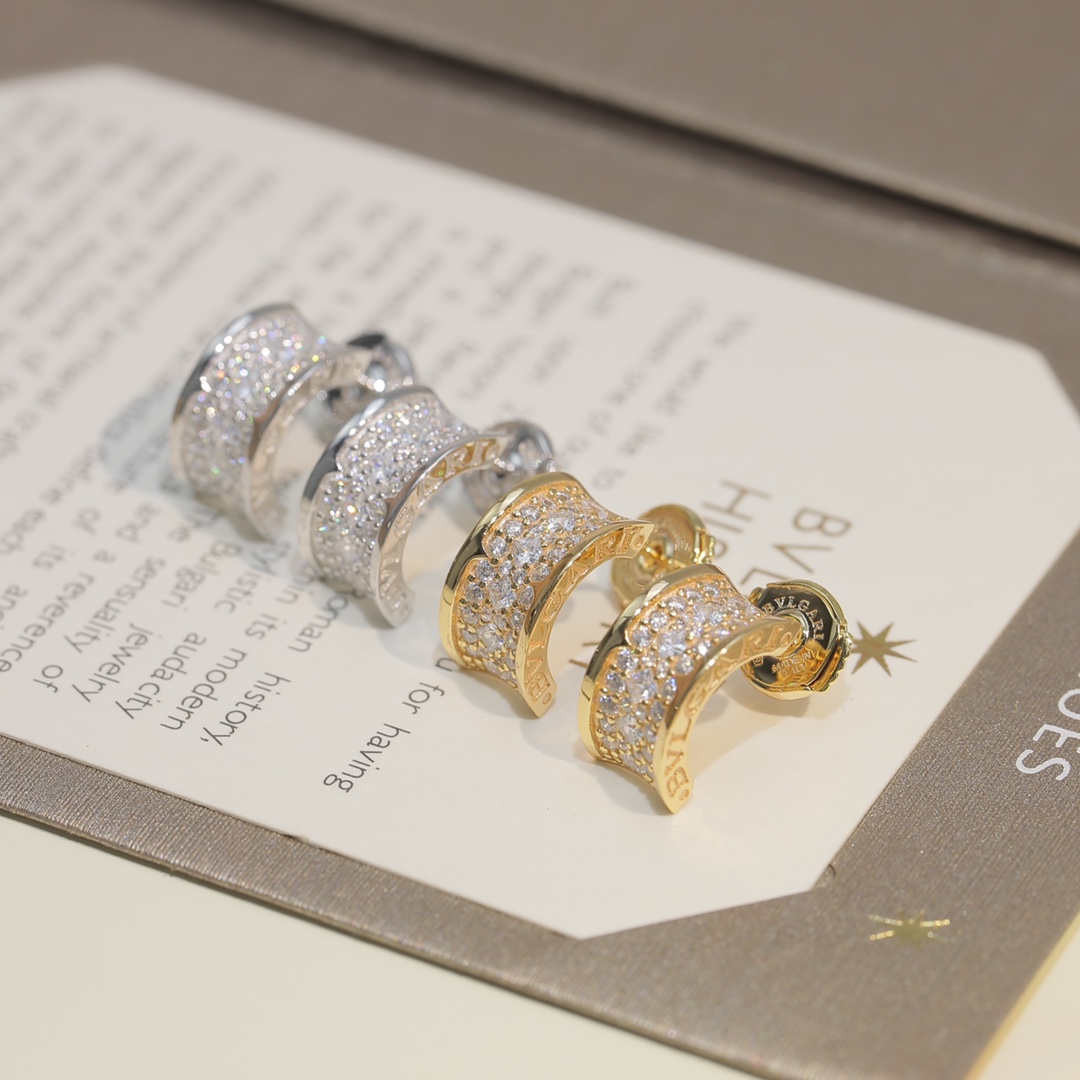 Bvlgari earrings 耳环