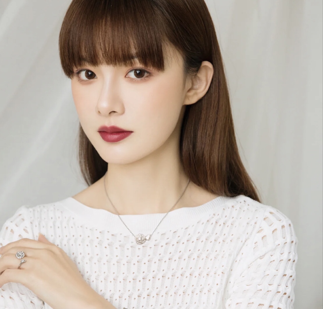 Chanel necklace 项链