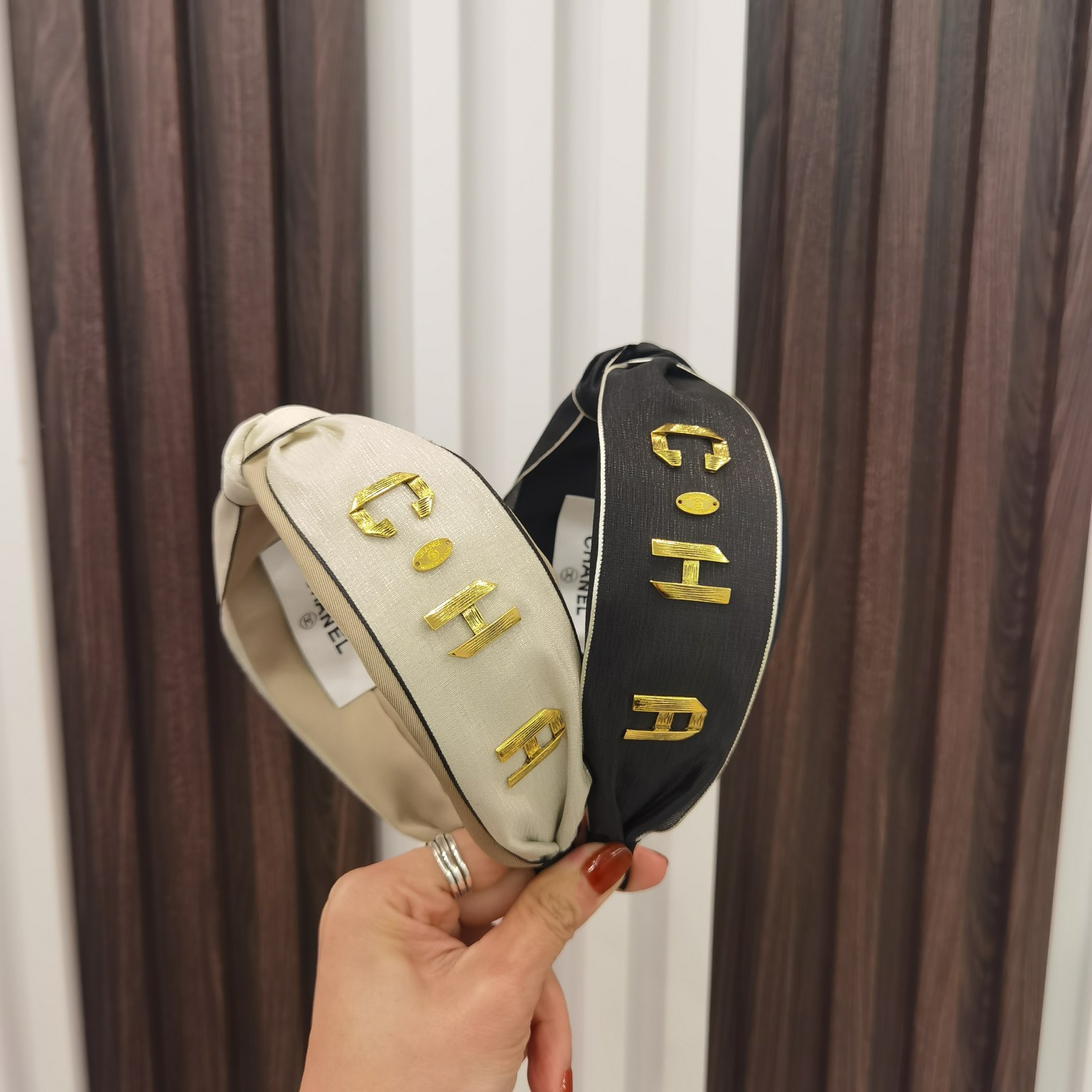 Chanel hairband 发箍