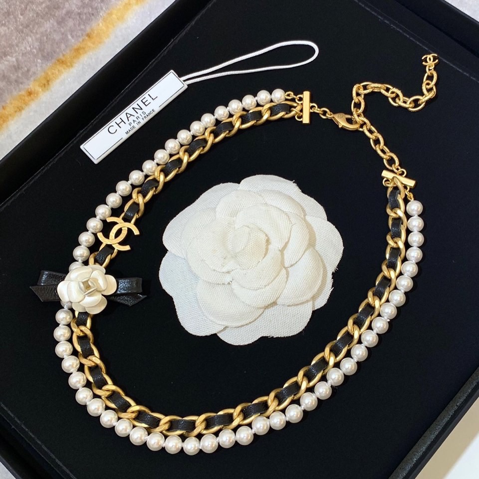 Chanel necklace 项链