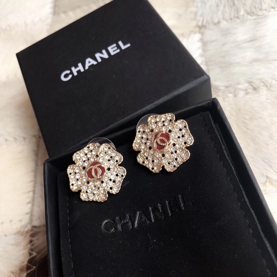 Chanel earrings 耳环