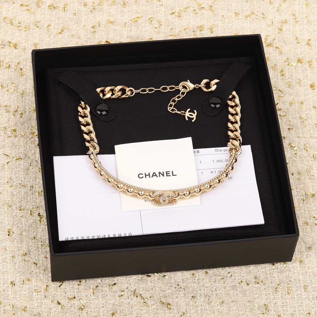 Chanel necklace 项链
