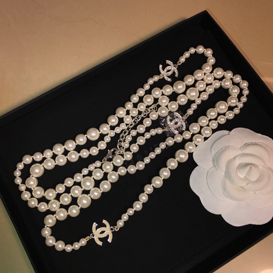 Chanel necklace 项链