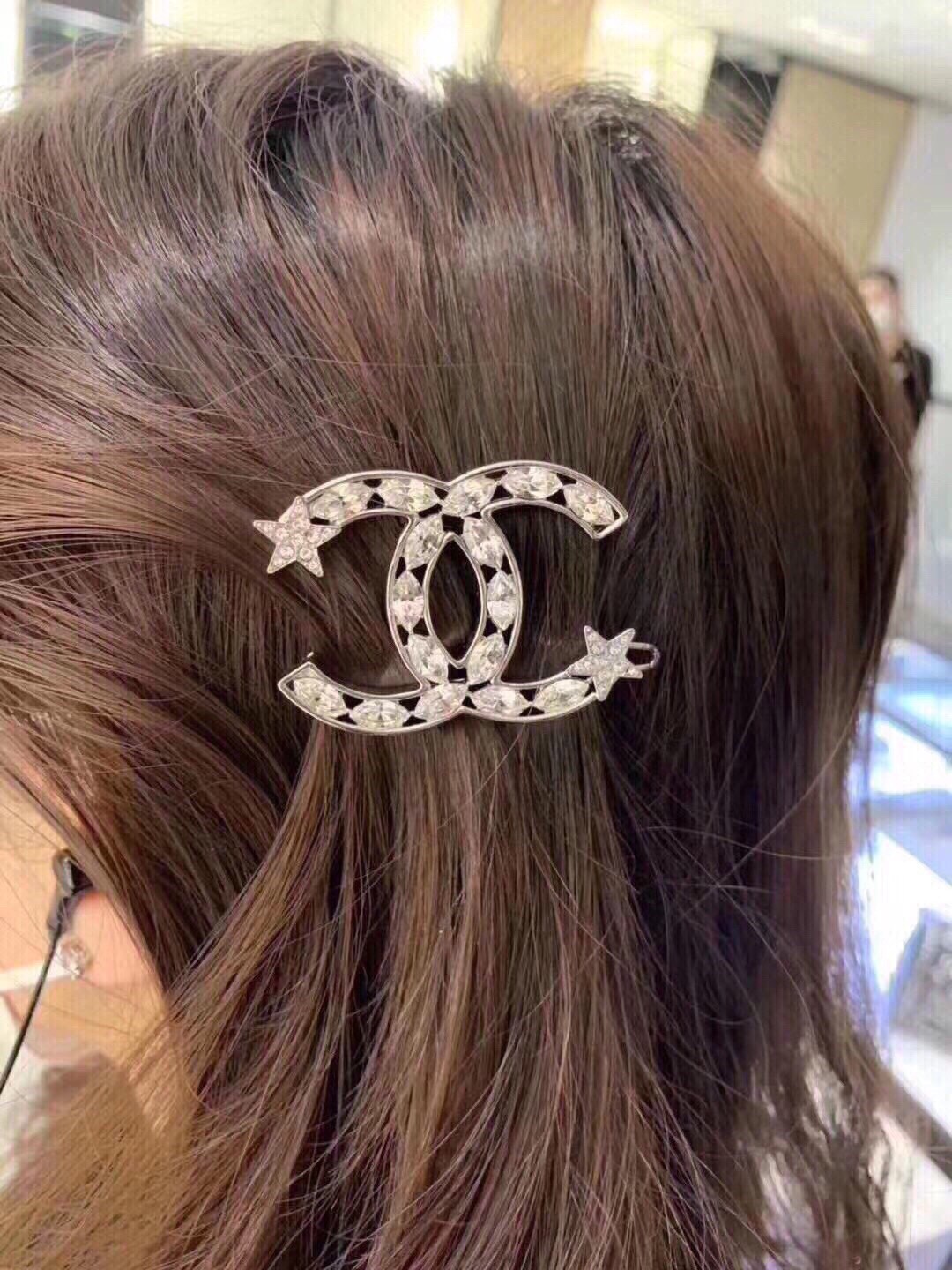 Chanel hairclip 发夹