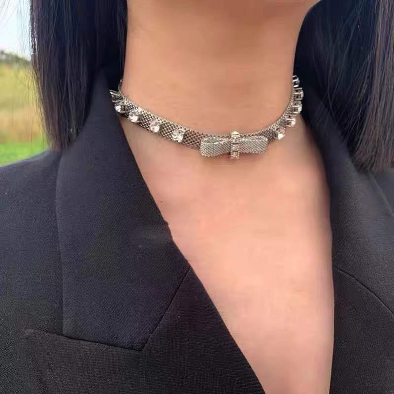 Miu Miu necklace 项链