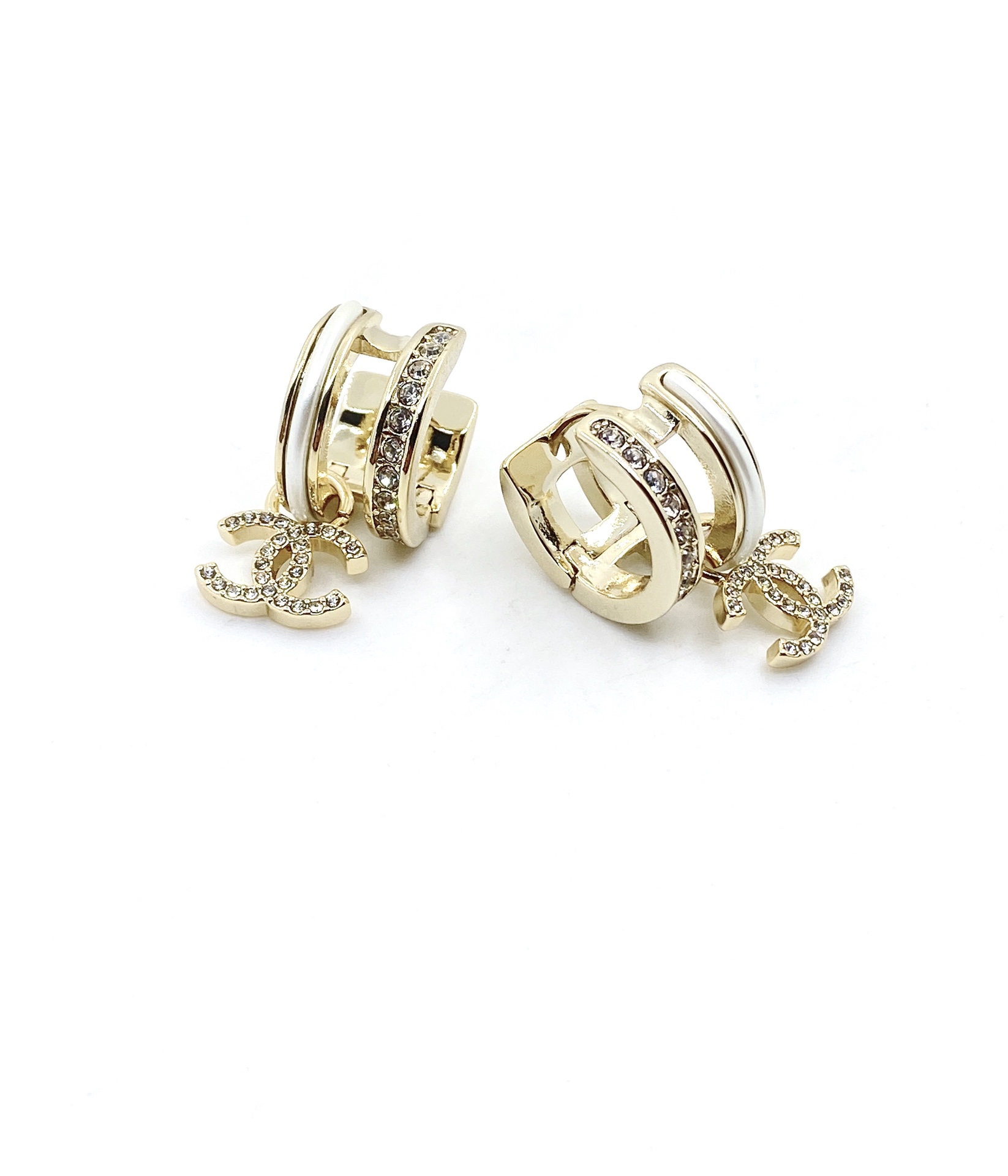 Chanel earrings 耳环