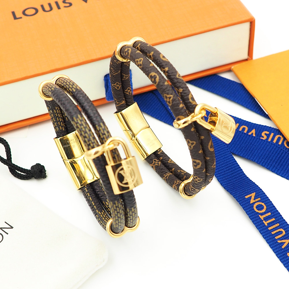 LV bracelet