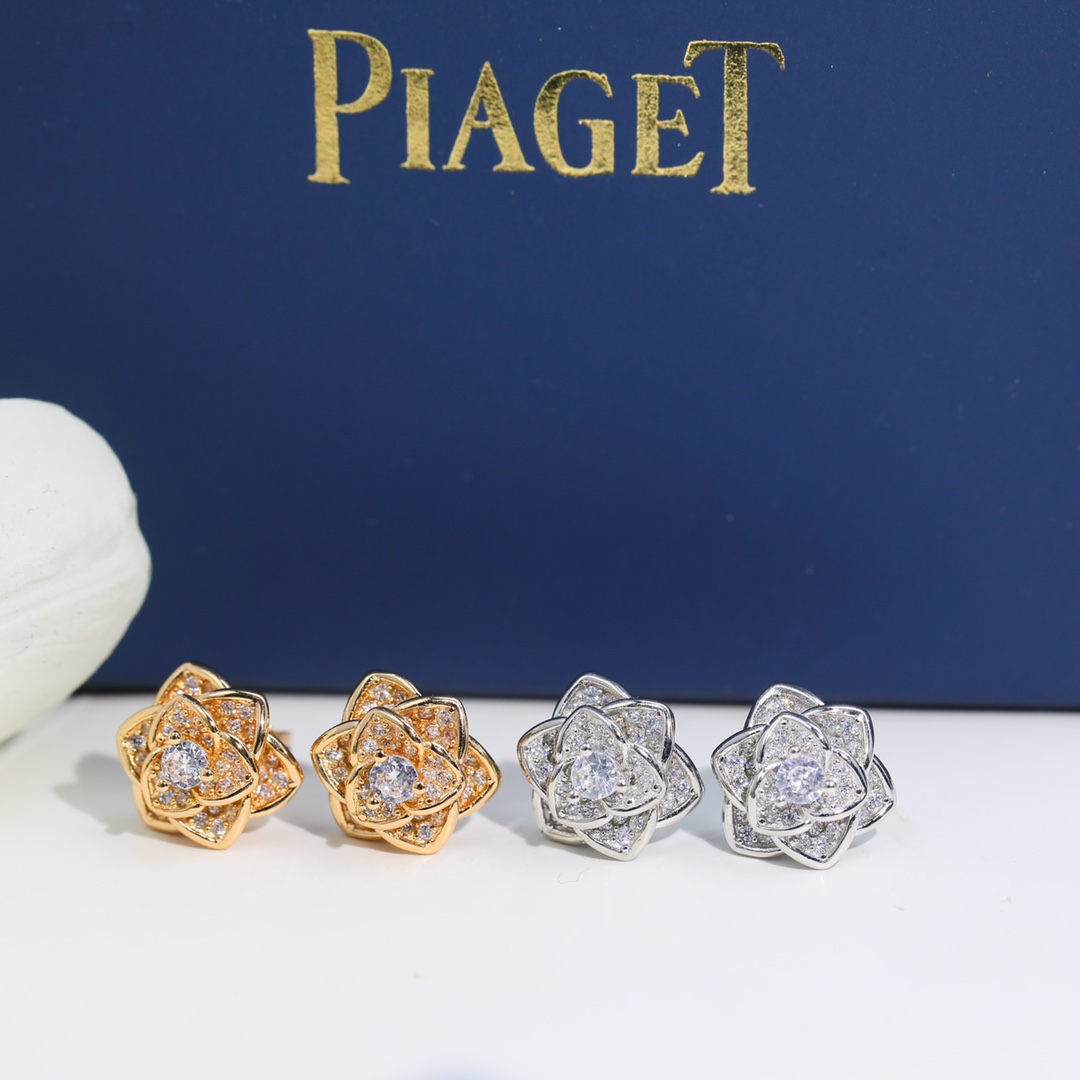 Piaget earrings