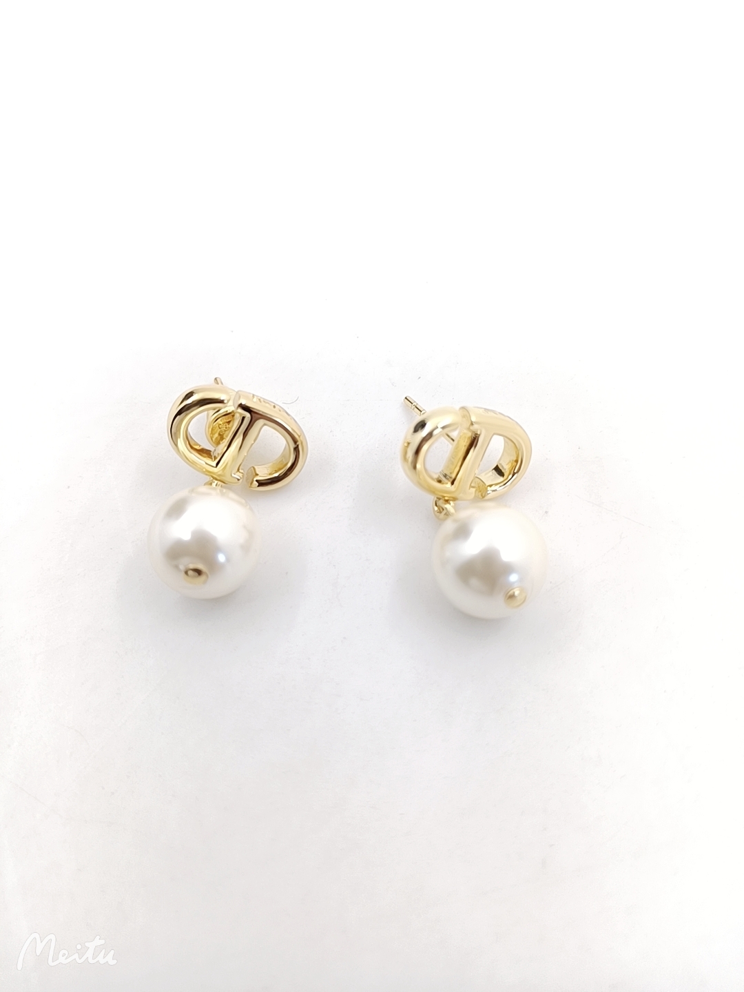 Dior earrings