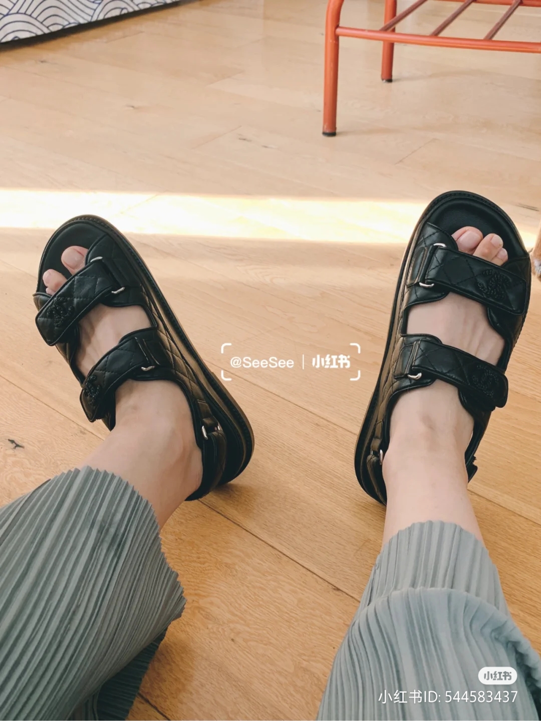Dad sandal by Chanel