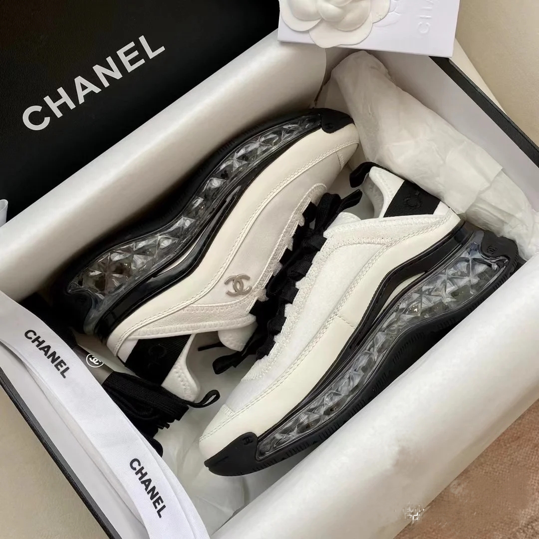 Chanel sneaker air cushion