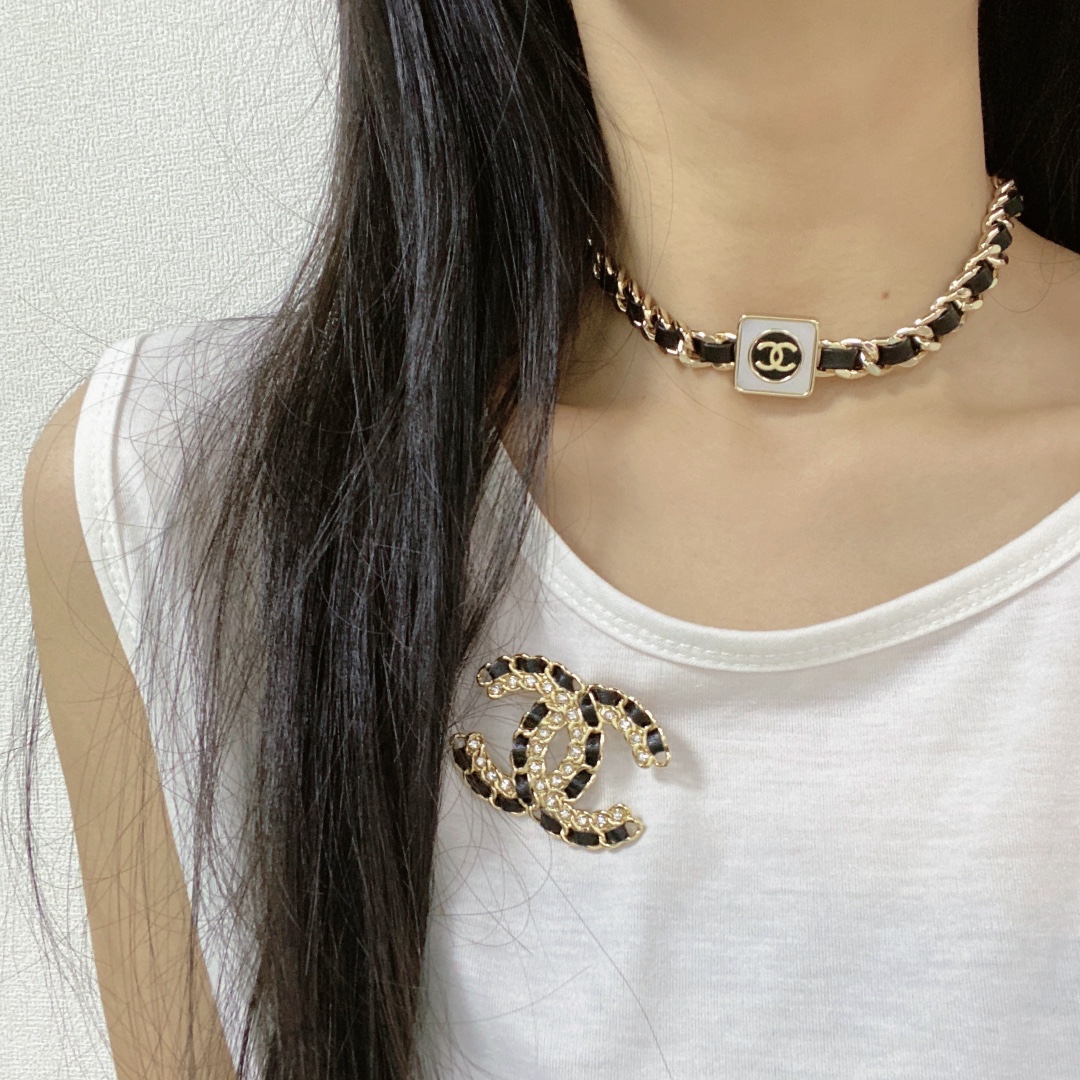 Chanel chokernecklace