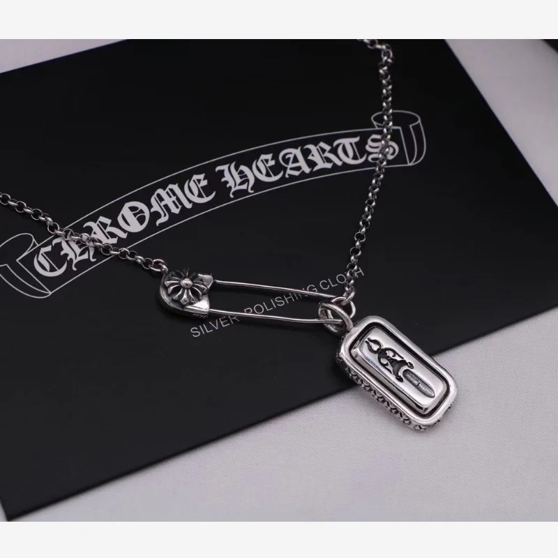 Chrome Heart necklace choker
