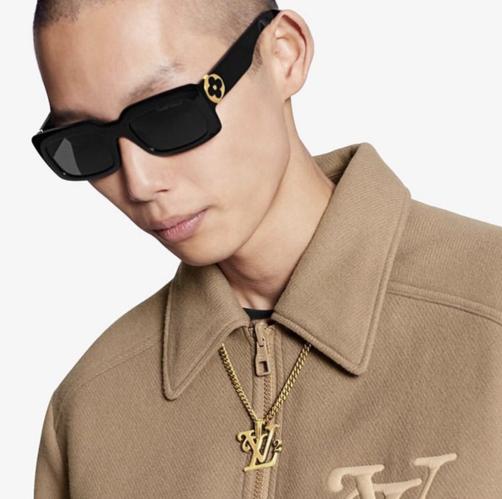 LV necklace