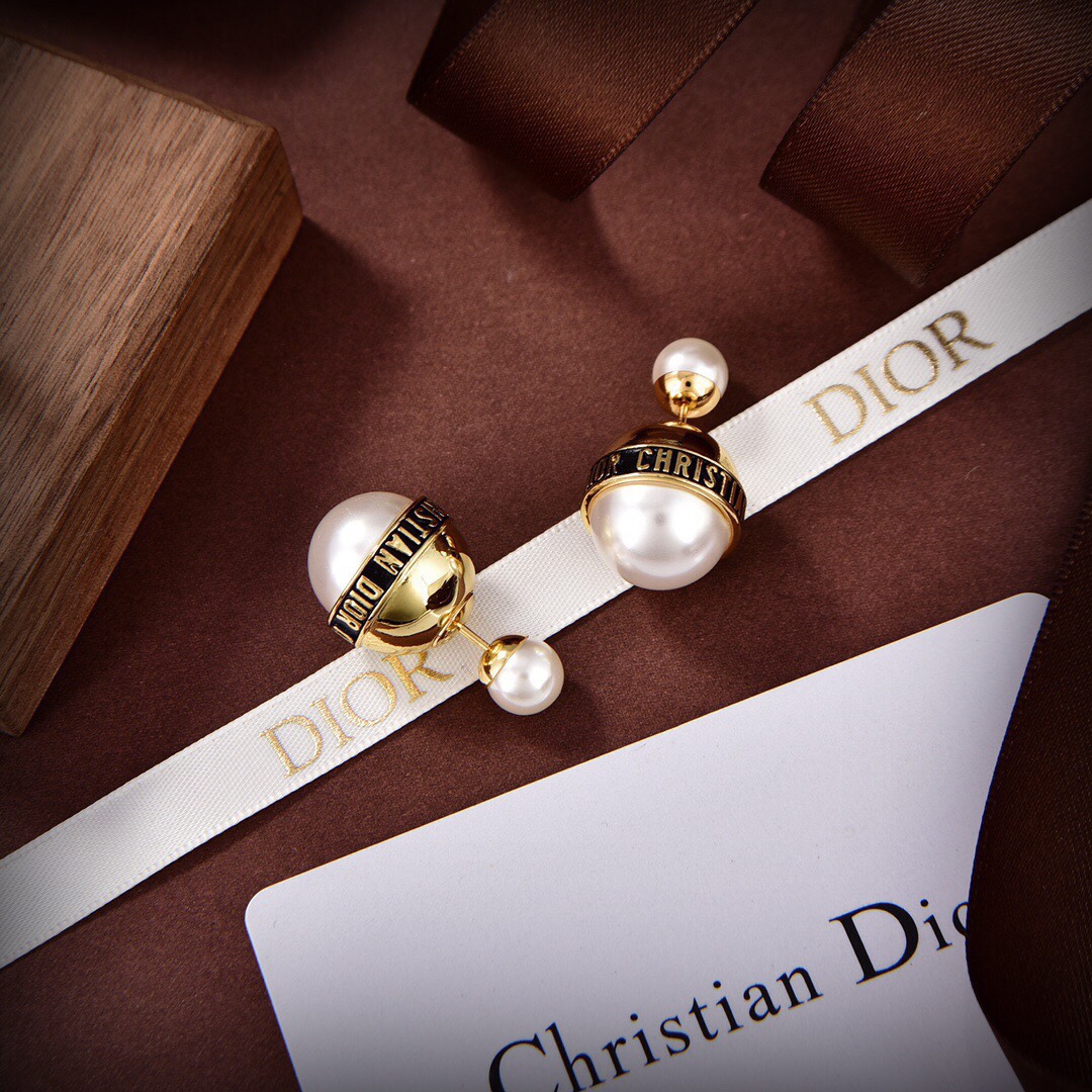 Dior earrings