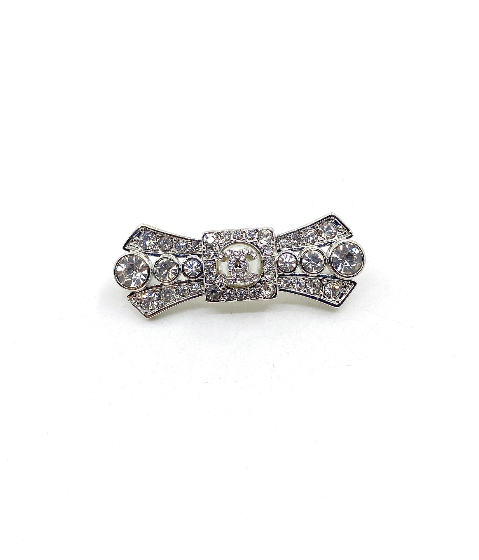 Chanel pin brooch