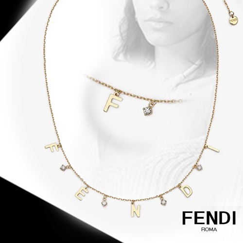 Fendi choker necklace