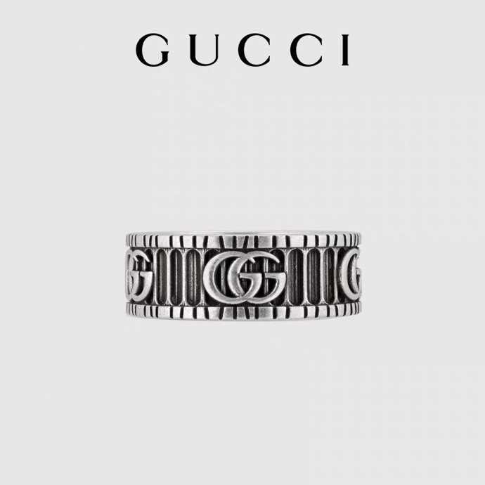 Gucci ring