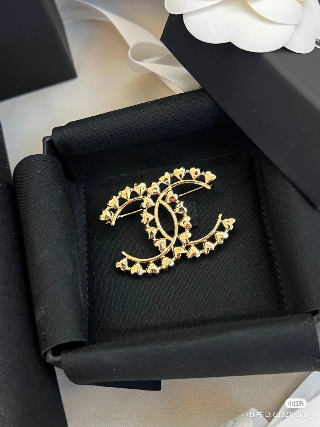 Chanel pin brooch