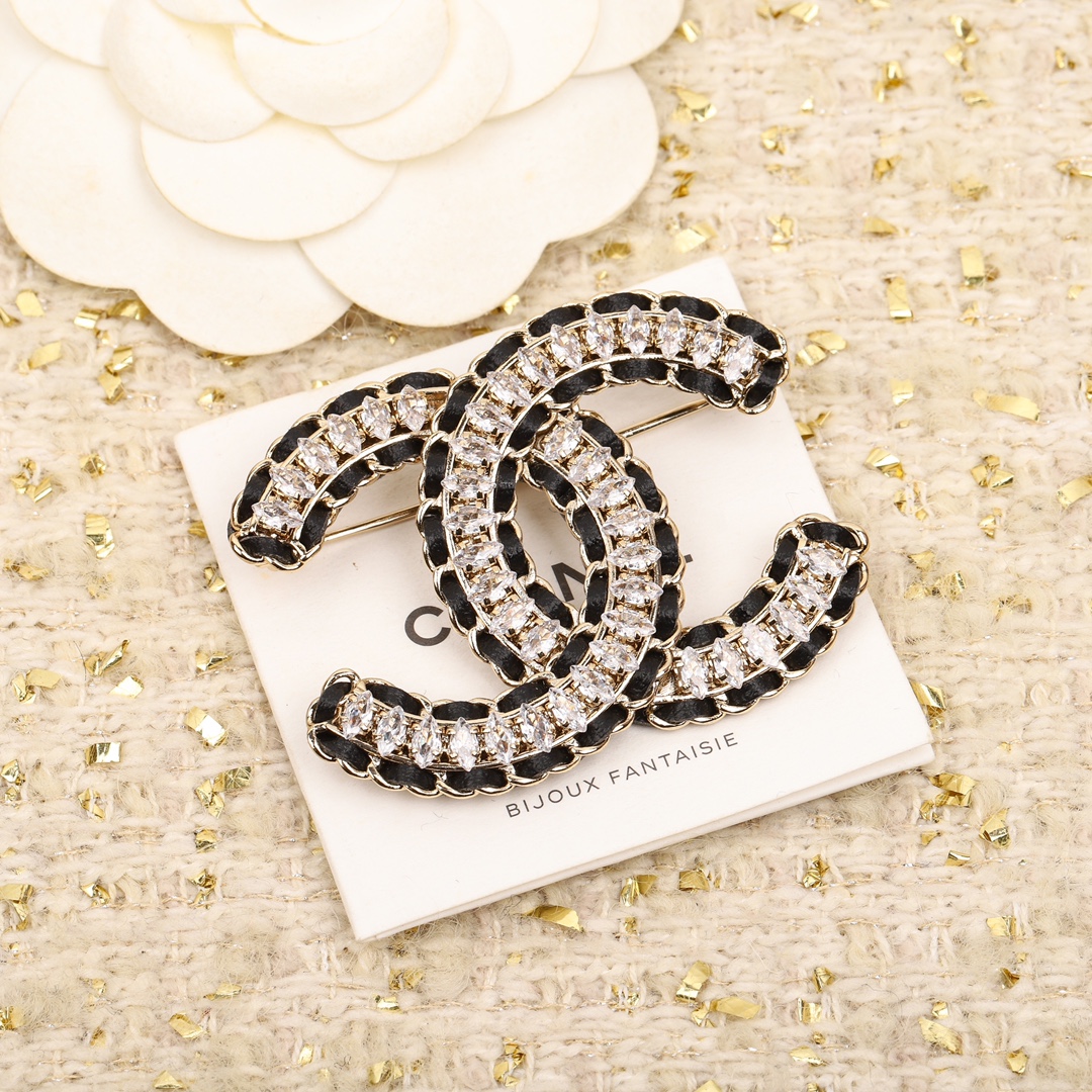 Chanel brooch pin