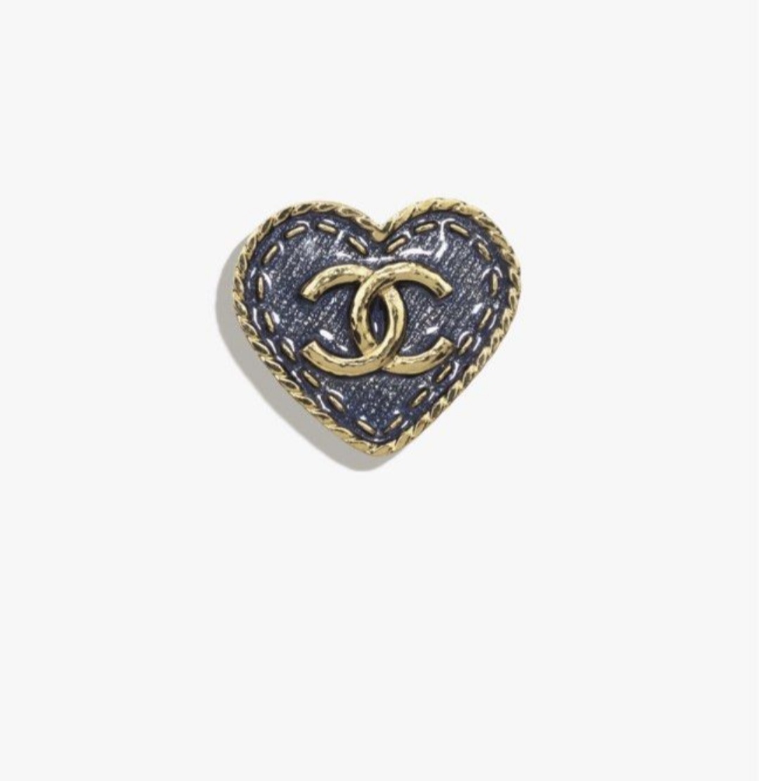 Chanel brooch pin