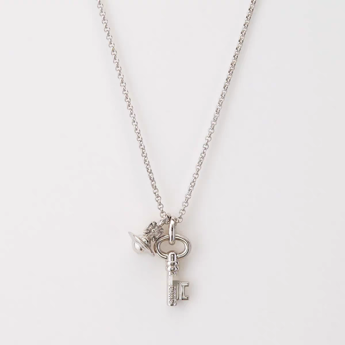 VIVIENNE WESTWOOD Ladies Sterling Silver Eunice Key Necklace